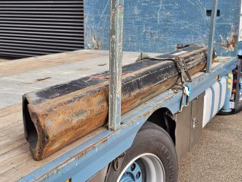 FM 420 8x2 / HMF 55 t/m CRANE + JIB